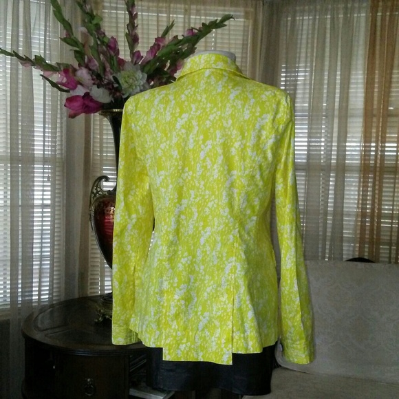 Cabi  field yellow jacket - Picture 5 of 9